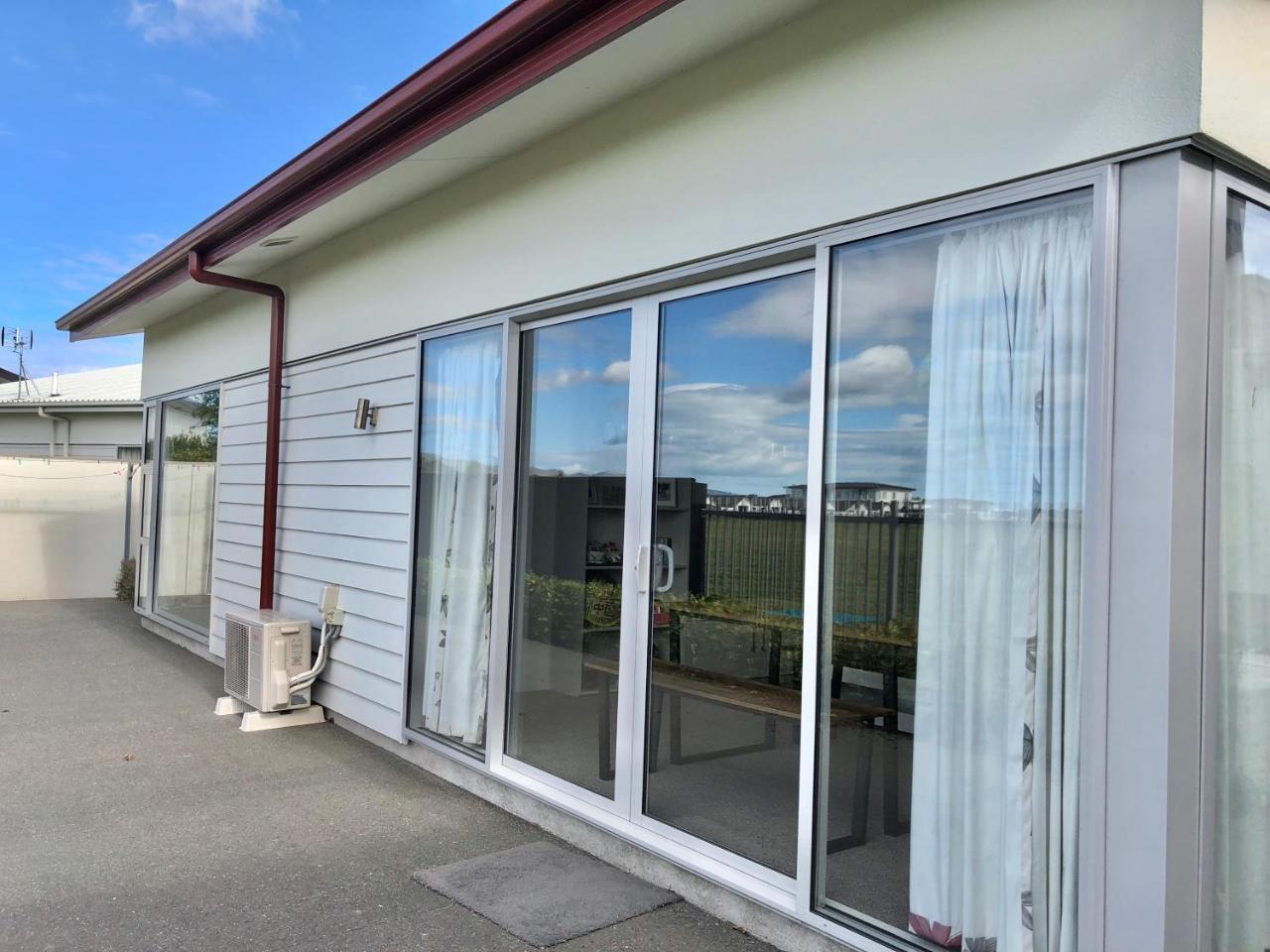 Lovely, Sunny, Home Sweet Home Christchurch Exterior photo